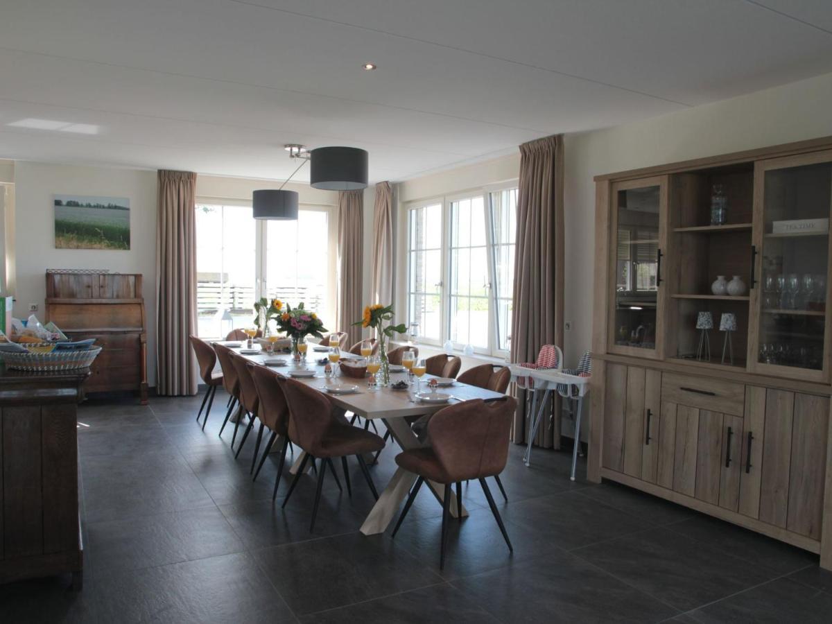 Beautiful And Spacious Villa With A Panoramic View Near The Beach Of Cadzand Exteriér fotografie