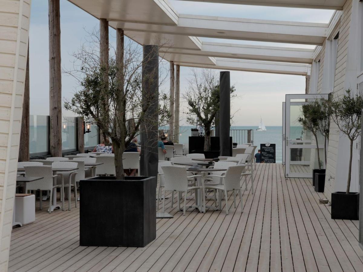 Beautiful And Spacious Villa With A Panoramic View Near The Beach Of Cadzand Exteriér fotografie