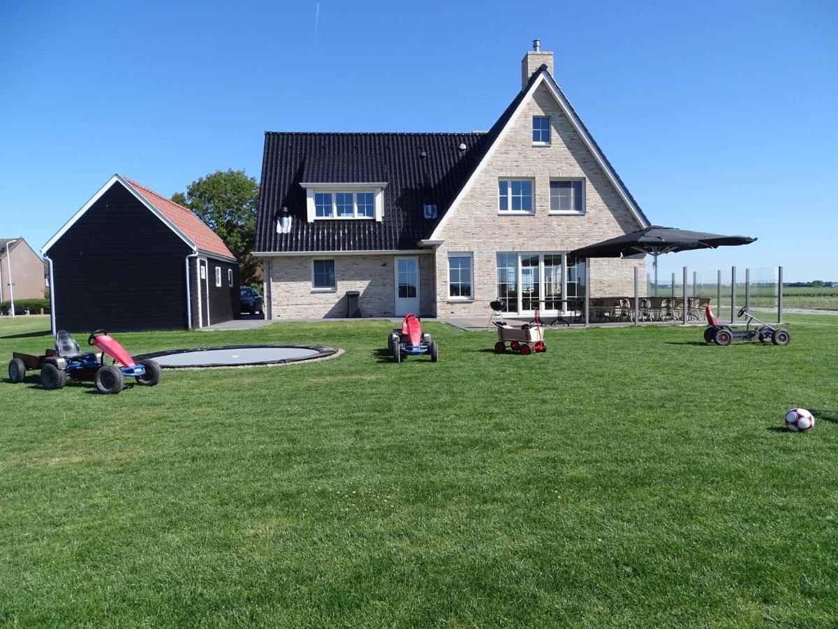 Beautiful And Spacious Villa With A Panoramic View Near The Beach Of Cadzand Exteriér fotografie